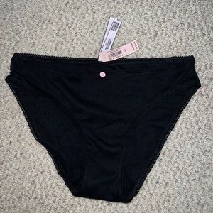 Bikini style underwear